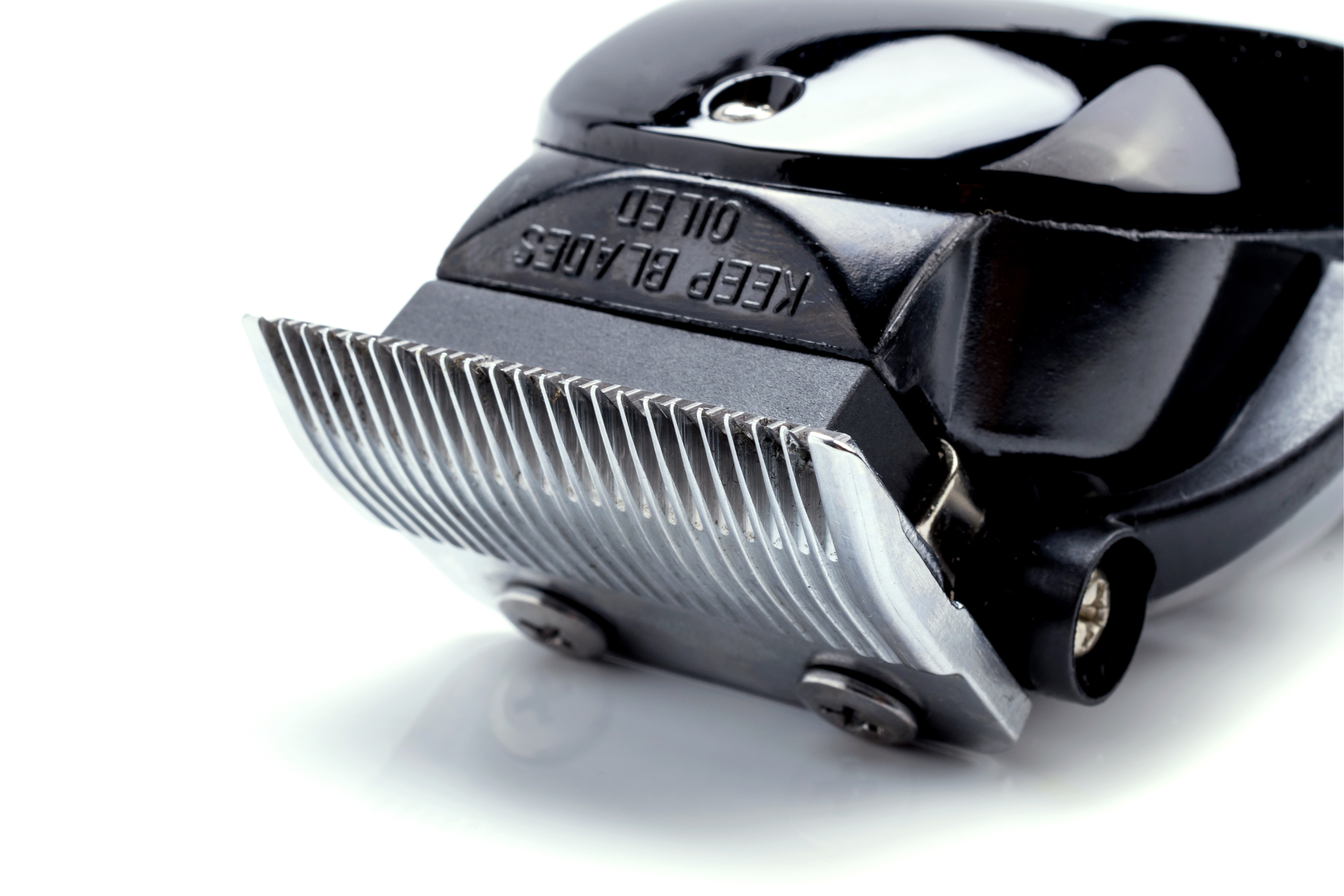 How to Choose the Right Barber Clipper for Different Hair Types
